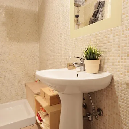 Piazza Duomo - 20 Min By Train To Florence 普拉托