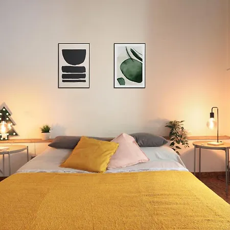 Piazza Duomo - 20 Min By Train To Florence * 普拉托