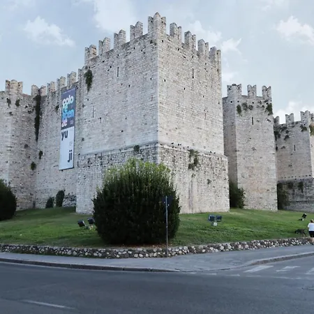 公寓 Piazza Duomo - 20 Min By Train To Florence