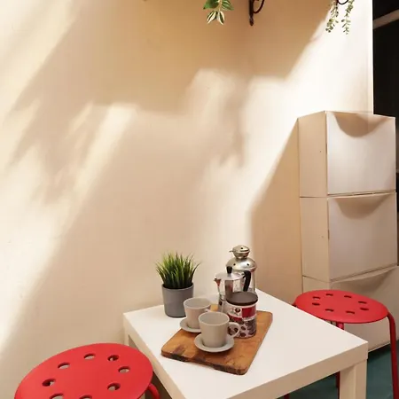Piazza Duomo - 20 Min By Train To Florence Apartment