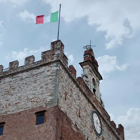 Apartment Piazza Duomo - 20 Min By Train To Florence *